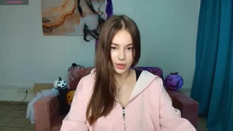 Snapshot of asiasanffa chatting on November 4, 6:34 am AsiaSanffa online show from November 4, 6:34 am