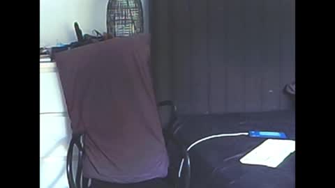 Snapshot of askil8802 chatting on March 18, 1:31 am askil8802 online show from March 18, 1:31 am