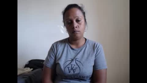 aslanne online show from May 17, 9:49 am