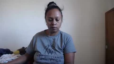 aslanne online show from May 18, 4:07 am