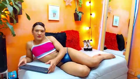 ASLY online show from December 28, 3:15 pm