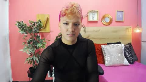 ASLY online show from February 25, 12:04 pm