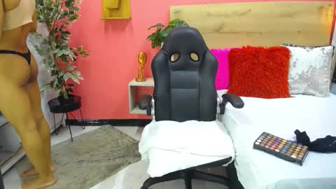 ASLY online show from May 12, 10:34 am
