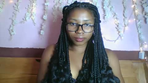 asmiraa online show from May 11, 7:00 pm