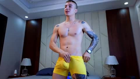 Snapshot of asmodeo_cox chatting on January 11, 12:01 am Asmodeo  -   online show from January 11, 12:01 am