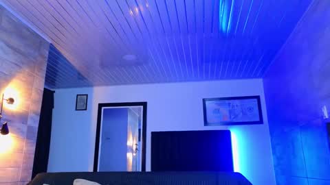 Snapshot of asmodeo_cox chatting on March 6, 1:05 am Asmodeo  -   online show from March 6, 1:05 am