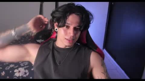 Snapshot of asmodeuszz chatting on July 15, 1:55 am asmodeuszz online show from July 15, 1:55 am