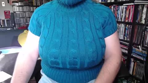 Aspen Vale online show from September 21, 8:10 pm