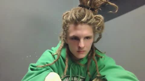 asphalt surfer online show from September 25, 2:10 pm