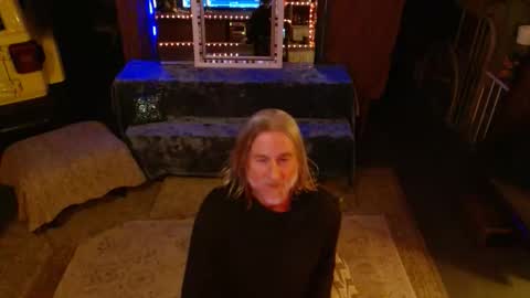 SIR WILLIAM online show from March 1, 11:23 am