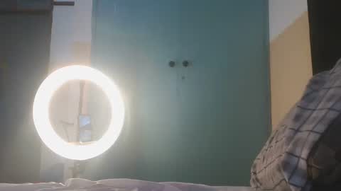 asscluupper online show from September 23, 6:27 am