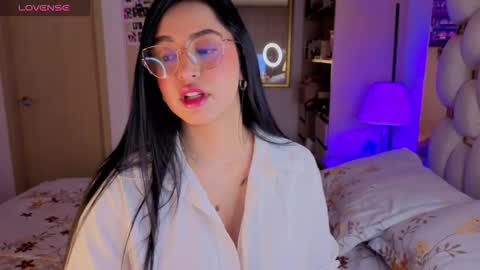 Snapshot of asshley__ chatting on September 14, 2:22 am Ashley online show from September 14, 2:22 am