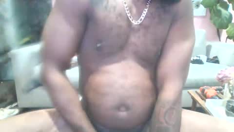 Snapshot of asshounder chatting on January 14, 8:20 am Derrick dayne online show from January 14, 8:20 am