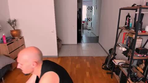 Snapshot of asshunter4k chatting on October 29, 9:11 am asshunter4k online show from October 29, 9:11 am