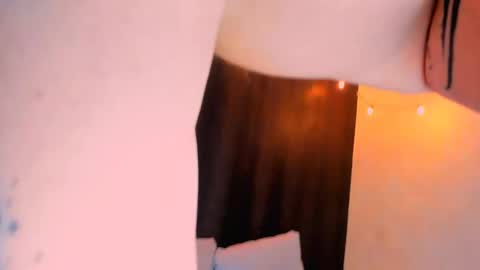 asshunter4k online show from December 19, 2:46 pm