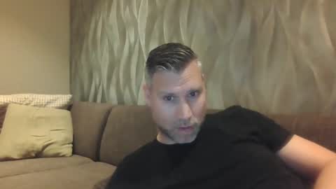 Snapshot of assmani28 chatting on February 27, 5:36 pm Assmani28 online show from February 27, 5:36 pm