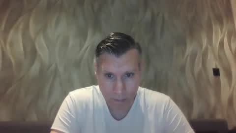 Snapshot of assmani28 chatting on February 14, 3:09 pm Assmani28 online show from February 14, 3:09 pm