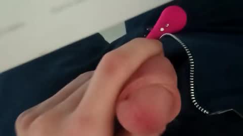 asssssssssseater6947 online show from March 24, 11:48 am