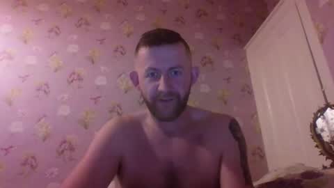 Snapshot of astar124 chatting on February 23, 1:36 am astar124 online show from February 23, 1:36 am