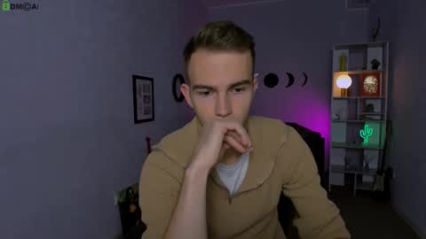 astren online show from October 15, 12:05 pm