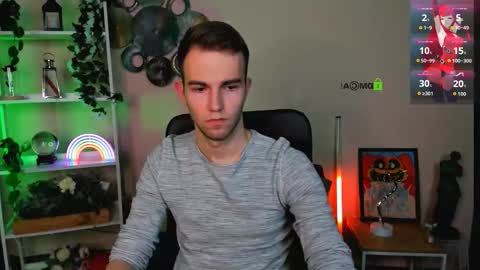 Snapshot of astren_villo chatting on March 5, 1:51 pm astren online show from March 5, 1:51 pm