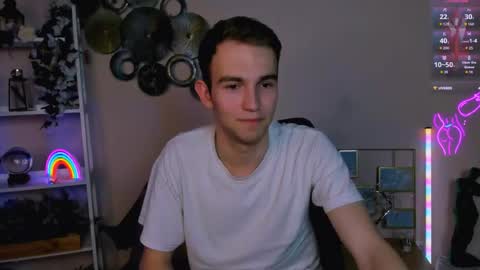 astren online show from May 6, 5:51 pm