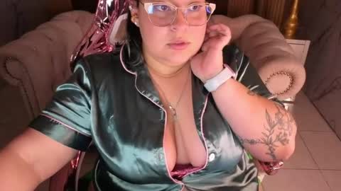 astrid1_s online show from May 6, 3:24 am