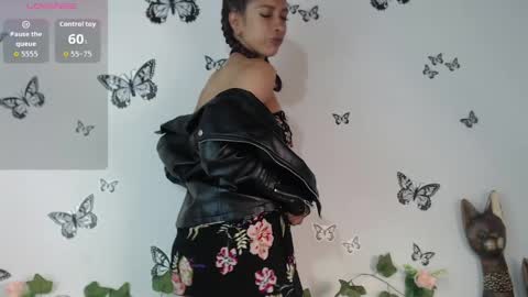 Astrid online show from April 29, 5:30 pm