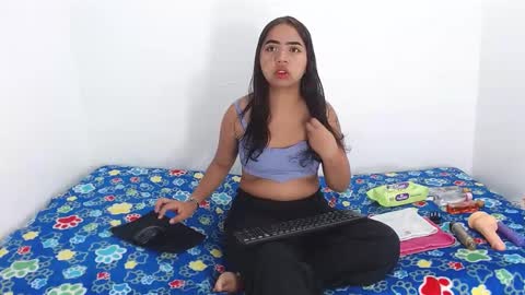 ASTRID online show from December 31, 12:04 pm