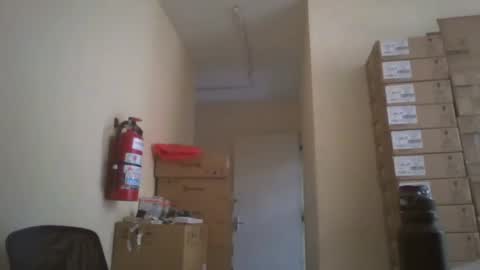 Snapshot of astro_boy_01 chatting on October 10, 9:25 pm astro_boy_01 online show from October 10, 9:25 pm