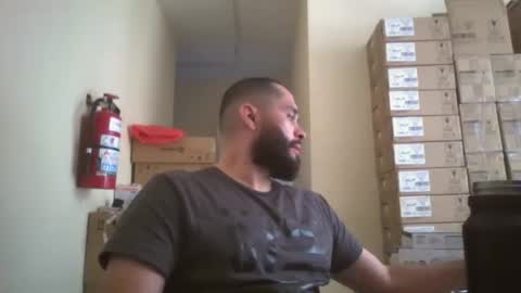 Snapshot of astro_boy_01 chatting on October 13, 9:37 pm astro_boy_01 online show from October 13, 9:37 pm