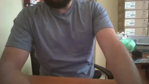 Snapshot of astro_boy_01 chatting on October 14, 9:48 pm astro_boy_01 online show from October 14, 9:48 pm