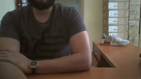 Snapshot of astro_boy_01 chatting on October 15, 9:37 pm astro_boy_01 online show from October 15, 9:37 pm