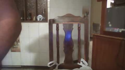 Snapshot of astro_boy_01 chatting on October 26, 3:01 am astro_boy_01 online show from October 26, 3:01 am