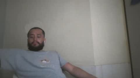 Snapshot of astro_boy_01 chatting on November 2, 10:12 pm astro_boy_01 online show from November 2, 10:12 pm