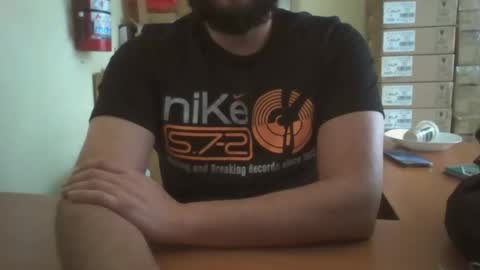 Snapshot of astro_boy_01 chatting on December 13, 7:53 pm astro_boy_01 online show from December 13, 7:53 pm