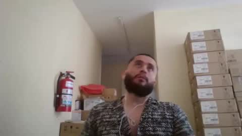 Snapshot of astro_boy_01 chatting on February 5, 9:19 pm astro_boy_01 online show from February 5, 9:19 pm