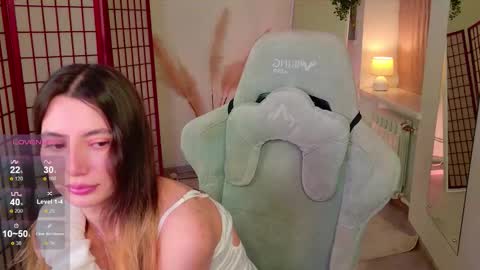 Snapshot of asya_smith chatting on March 12, 10:16 pm Asya online show from March 12, 10:16 pm