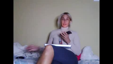 Snapshot of asyalu chatting on October 1, 5:30 pm AsyaLu online show from October 1, 5:30 pm