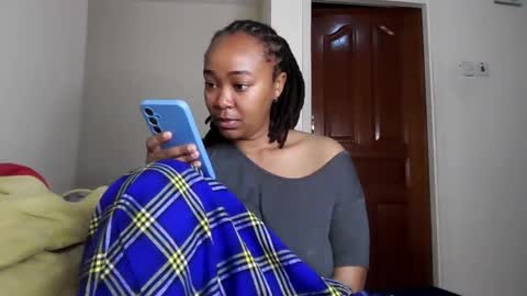 Snapshot of atara_seren chatting on May 20, 2:07 am atara_seren online show from May 20, 2:07 am