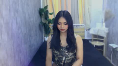 atashakendall online show from February 9, 2:04 am