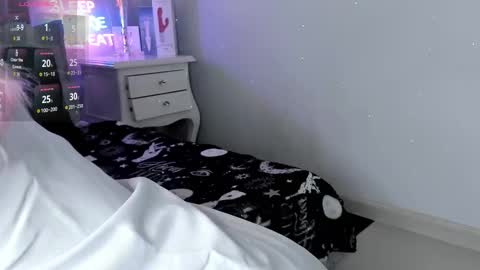 Athena online show from October 10, 8:19 pm