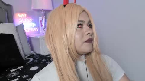 Athena online show from October 24, 7:43 pm