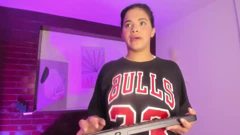 Snapshot of atenajb chatting on February 16, 3:35 am ATENA online show from February 16, 3:35 am