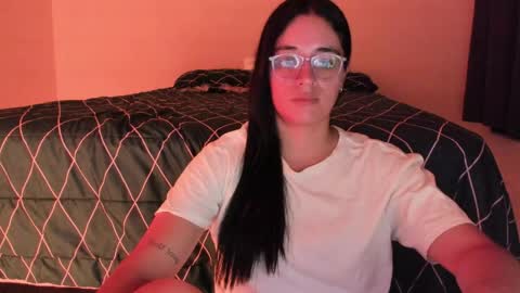atenas online show from May 19, 9:26 am