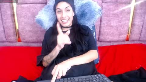 COLOMBIA online show from May 12, 8:55 am