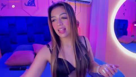 Snapshot of atenea_cute21 chatting on March 6, 4:19 am Athenea online show from March 6, 4:19 am