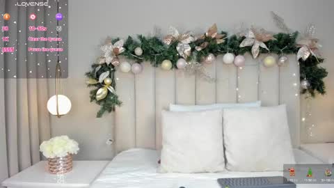 ATENEA ROBERTS Sofia online show from December 4, 10:19 pm