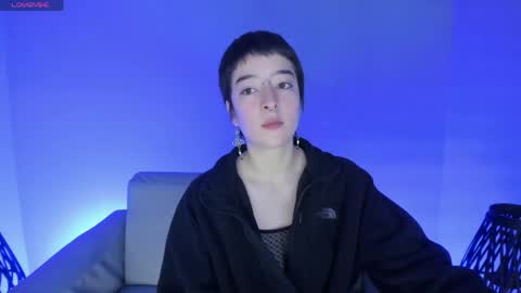 Snapshot of atheena__ chatting on June 5, 12:11 pm Athenea online show from June 5, 12:11 pm