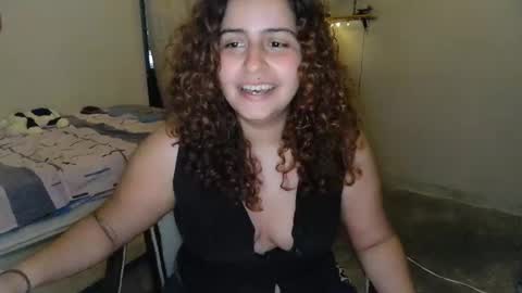 Snapshot of athenasbae chatting on February 18, 4:58 am Steph online show from February 18, 4:58 am
